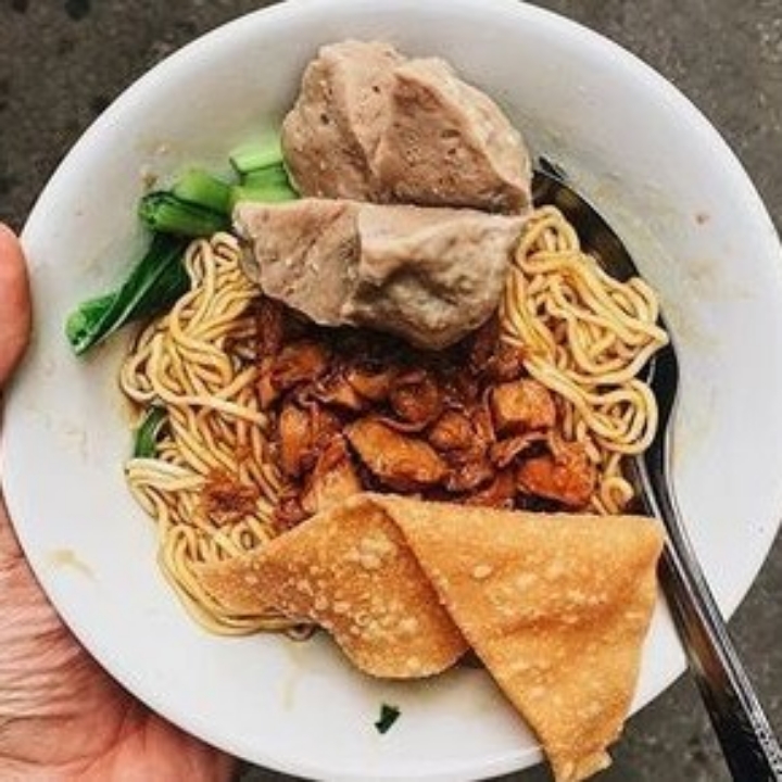 Mie Ayam Bakso Besar 