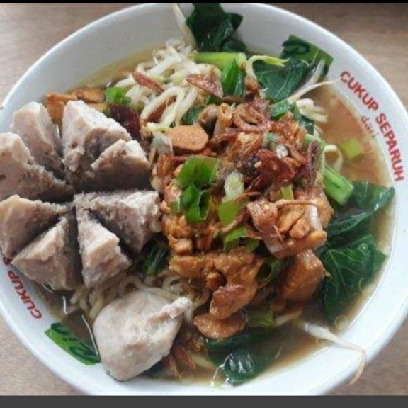 Mie Ayam Bakso Besar