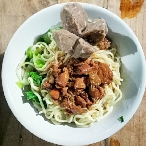 Mie Ayam Bakso Besar