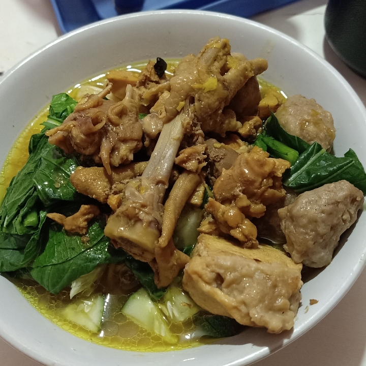 Mie Ayam Bakso Ceker Dan Bakso Tahu