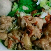 Mie Ayam Bakso Isi Telur