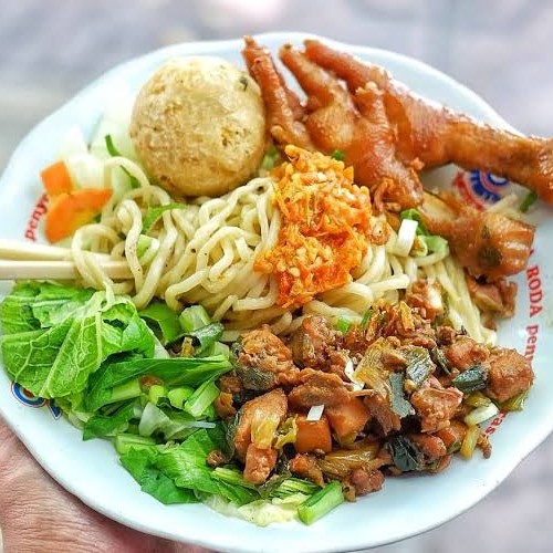 Mie Ayam Baso Ceker Juara