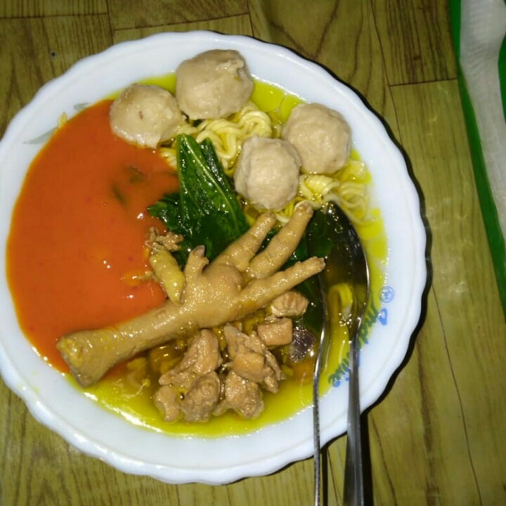 Mie Ayam Ceker Bakso