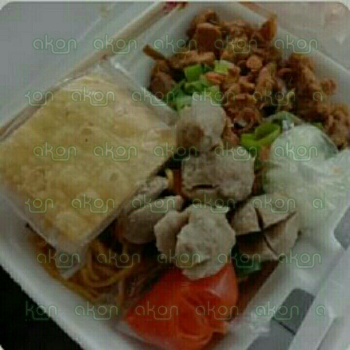 Mie Ayam Goreng Bakso