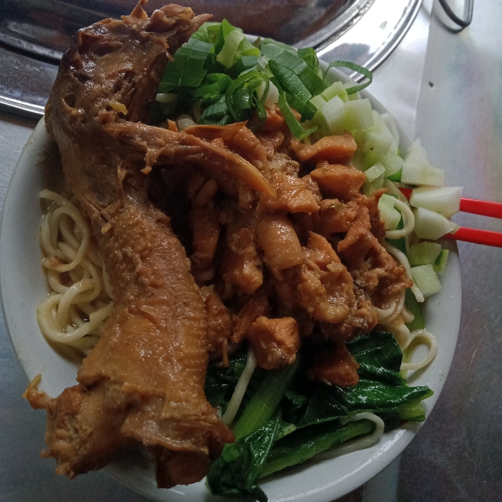Mie Ayam Kepala 
