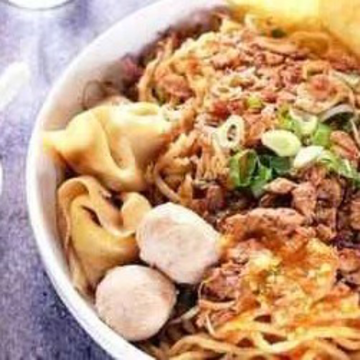 Mie Ayam Komplit 