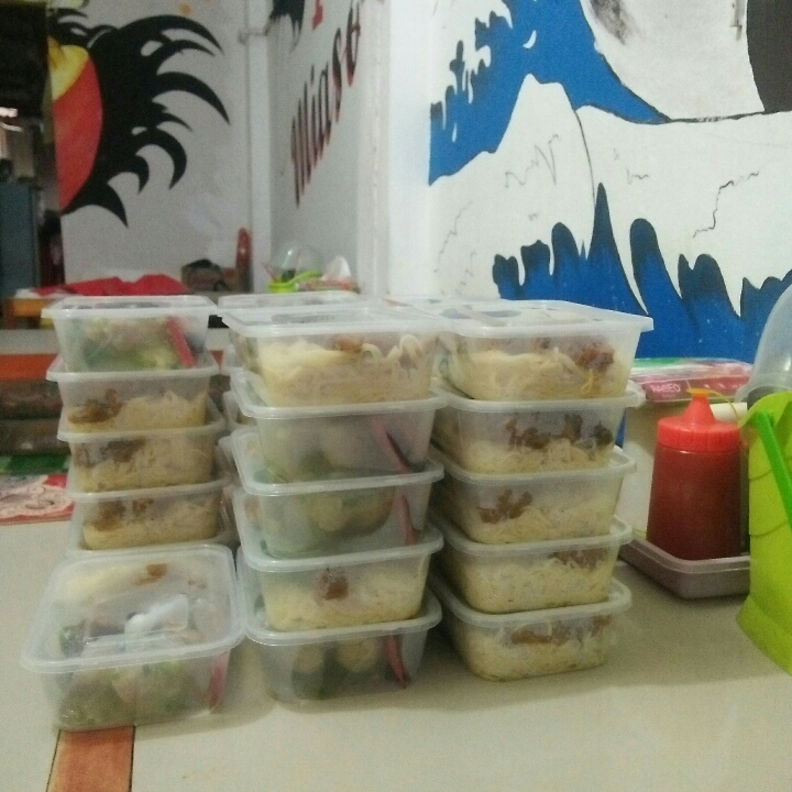 Mie Ayam Mix Bakso Kecil