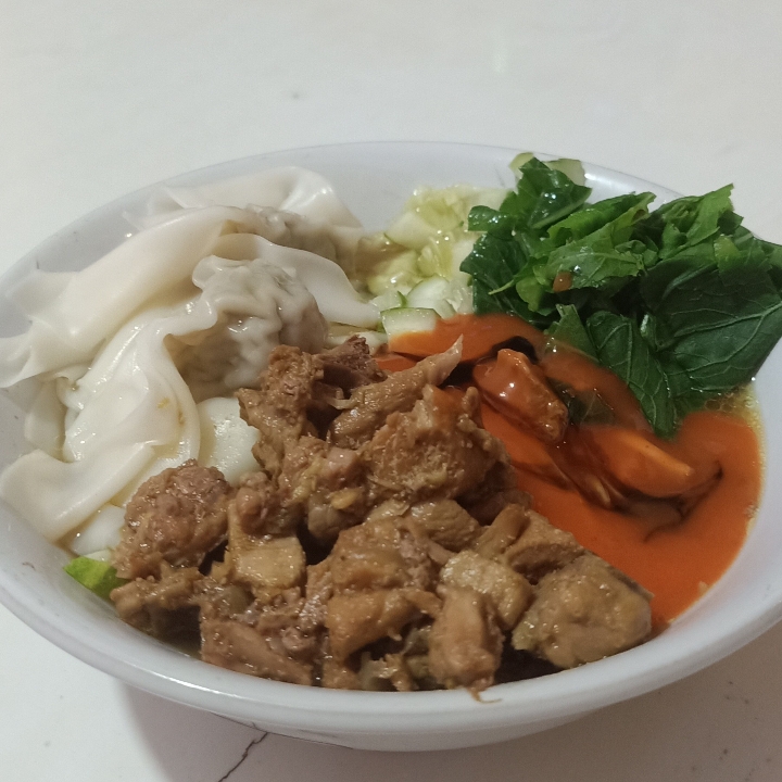 Mie Ayam Pangsit Rebus