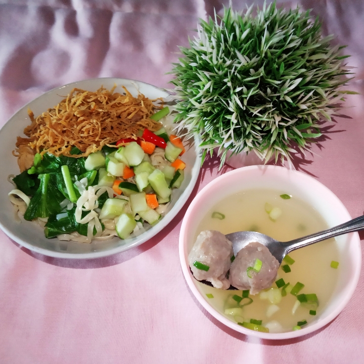 Mie Ayam Pangsit Tia