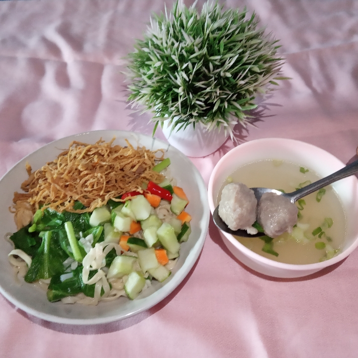 Mie Ayam Pangsit Tia 2