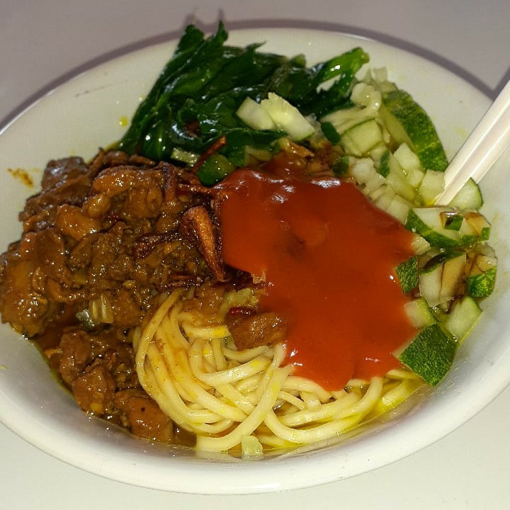 Mie Ayam Setengah