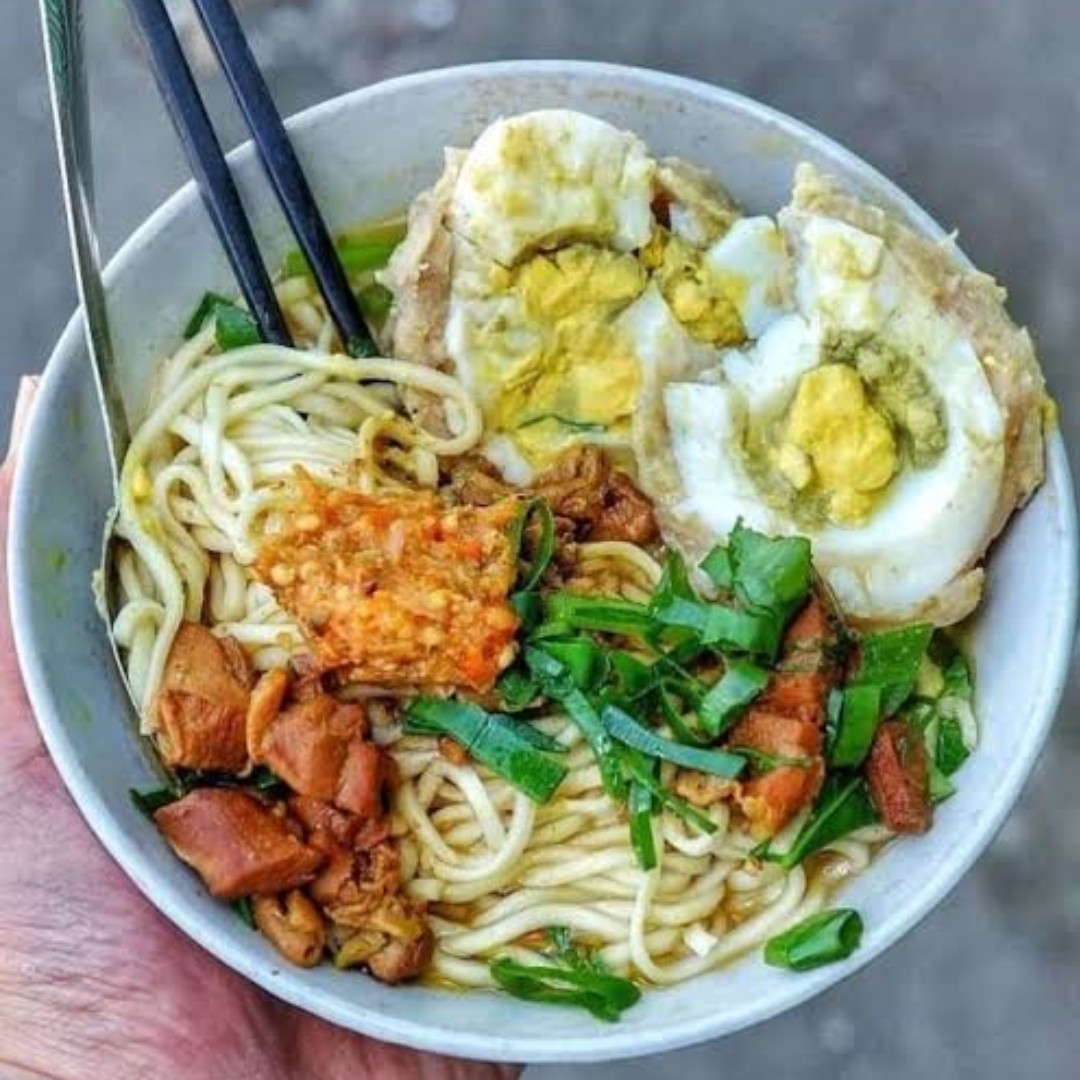 Mie Ayam Telur