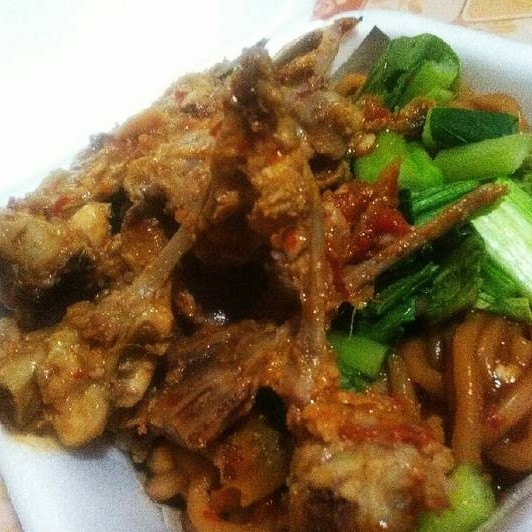 Mie Ayam Tulang