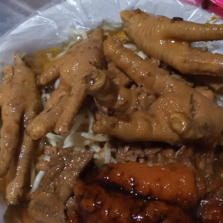 Mie Ayam Versi Ceker