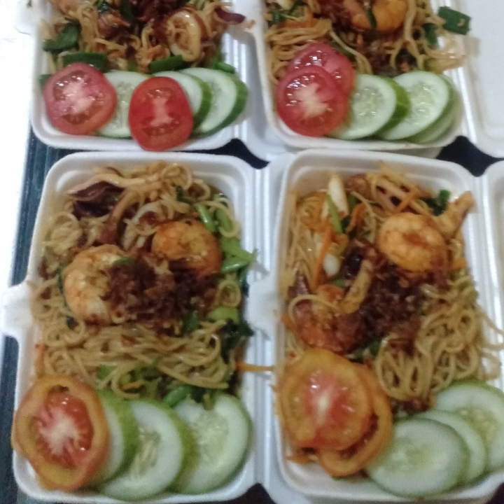 Mie Basah Goreng Seafood