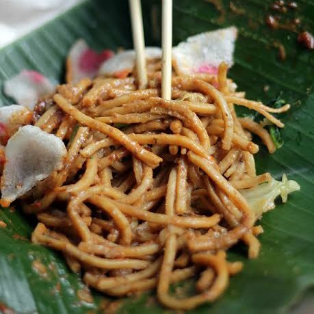 Mie Besar Bumbu Pecal