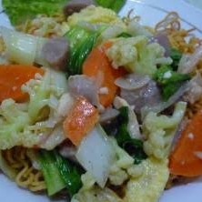 Mie Cap Cay