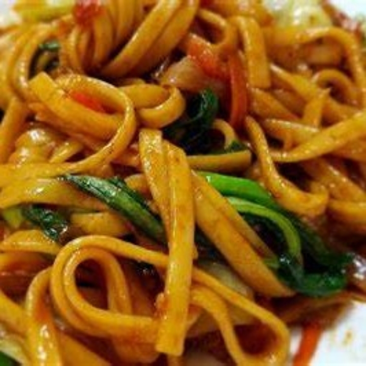 MIE DAN KWETIAU 