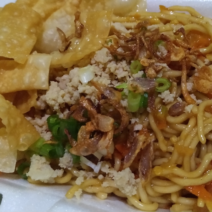 Mie Gacoan lv 1-2 2