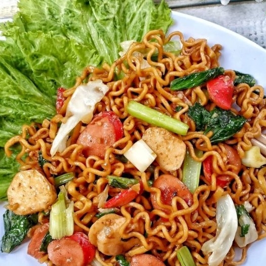 Mie Goreng Ayam Baso