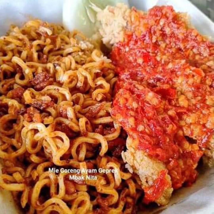 Mie Goreng Ayam Geprek