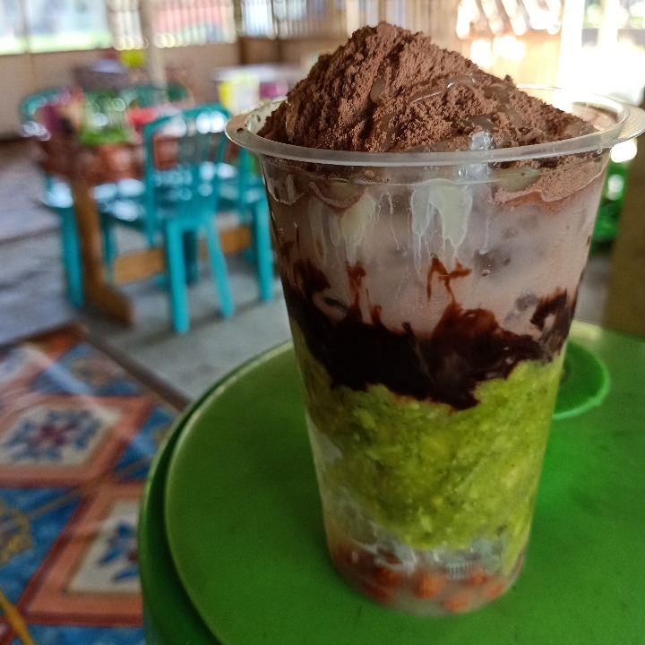 Mie Goreng Dan Alpukat Kocok Milo 2