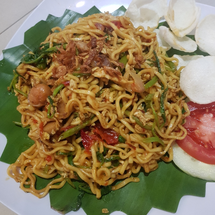 Mie Goreng Kangkung Belacan 