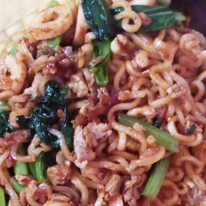 Mie Goreng Nampol