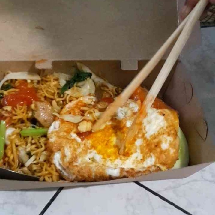 Mie Goreng Telur ayam