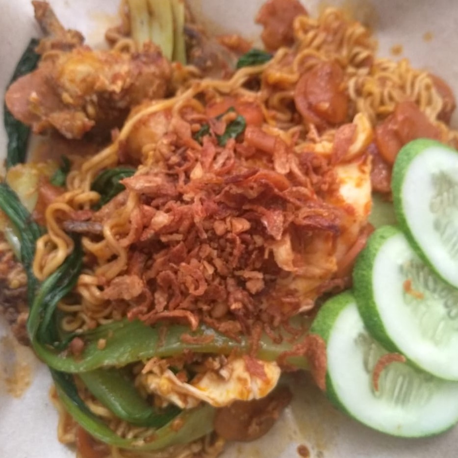 Mie Goreng Tulang