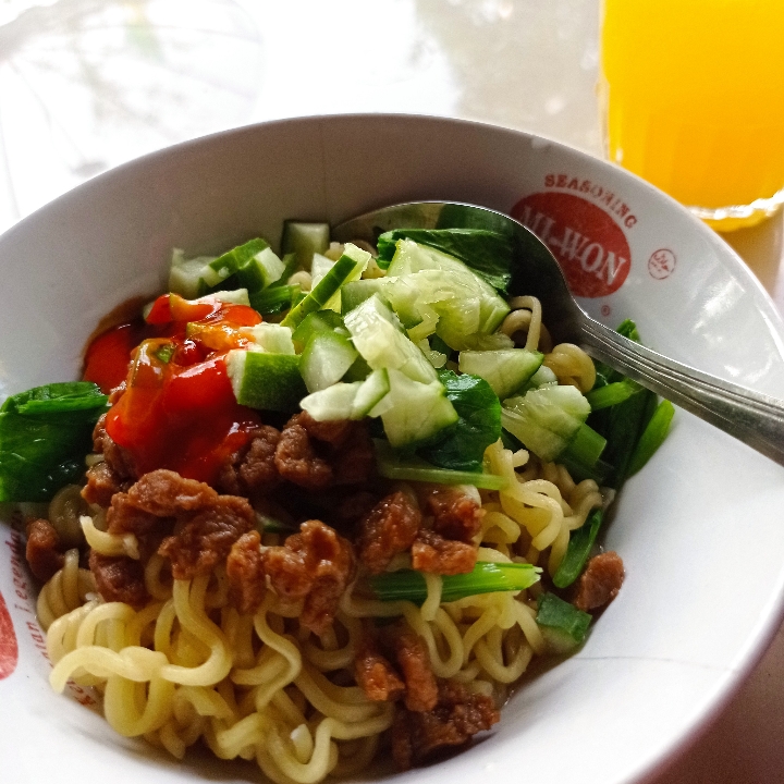 Mie Jablay Porsi Komplit 2