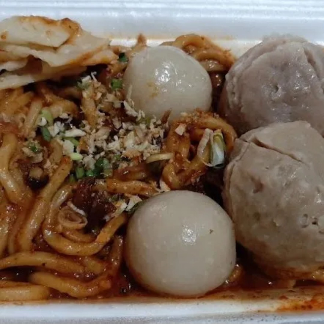 Mie Jeubew Komplit