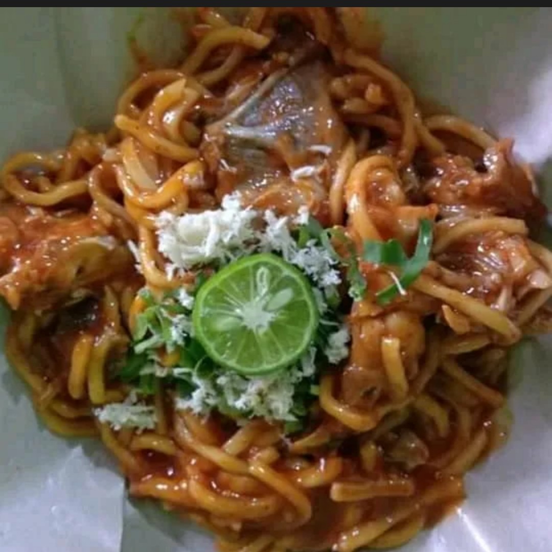 Mie Jeubew Tulang