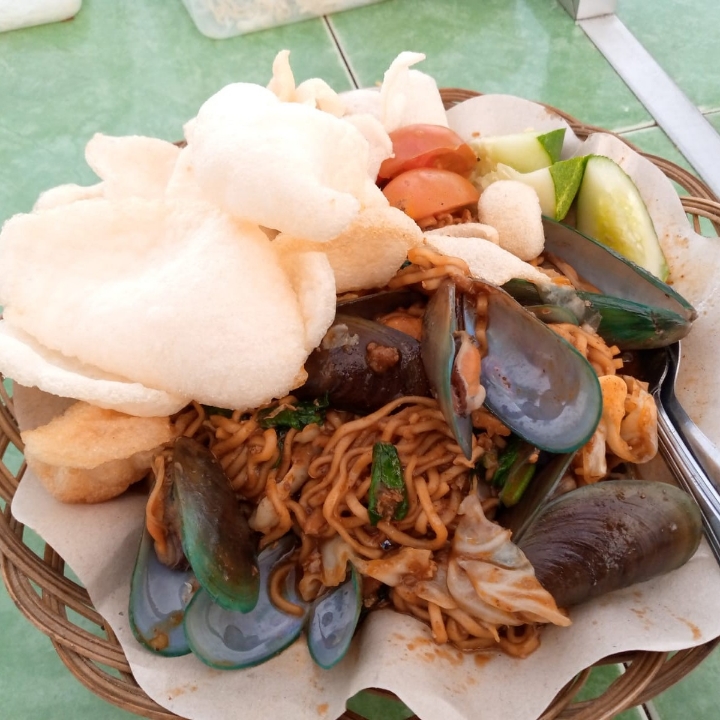 Mie Kerang Ijo