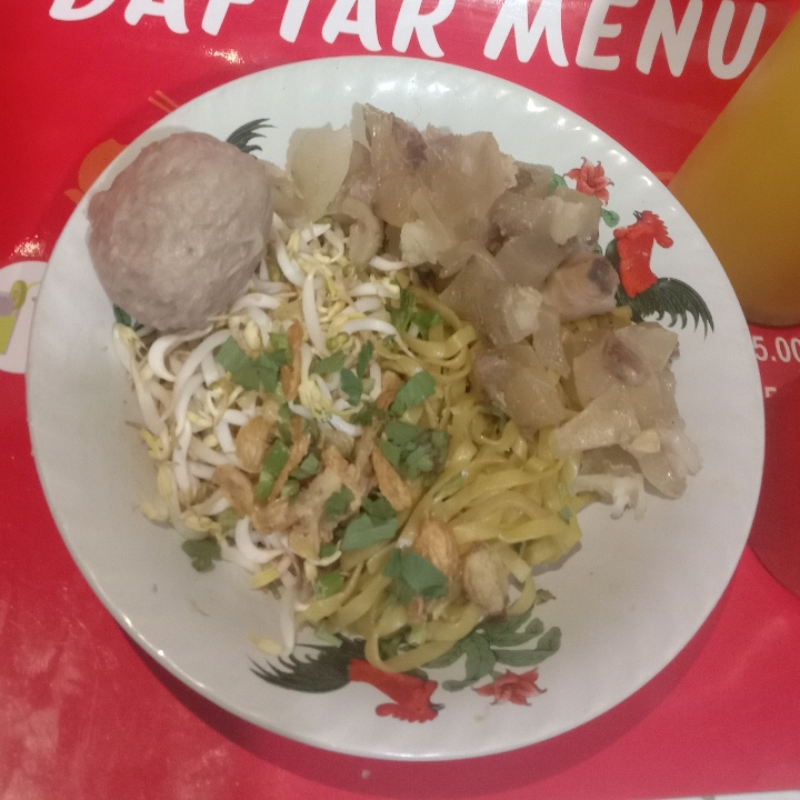 Mie Kocok Bakso Kecil