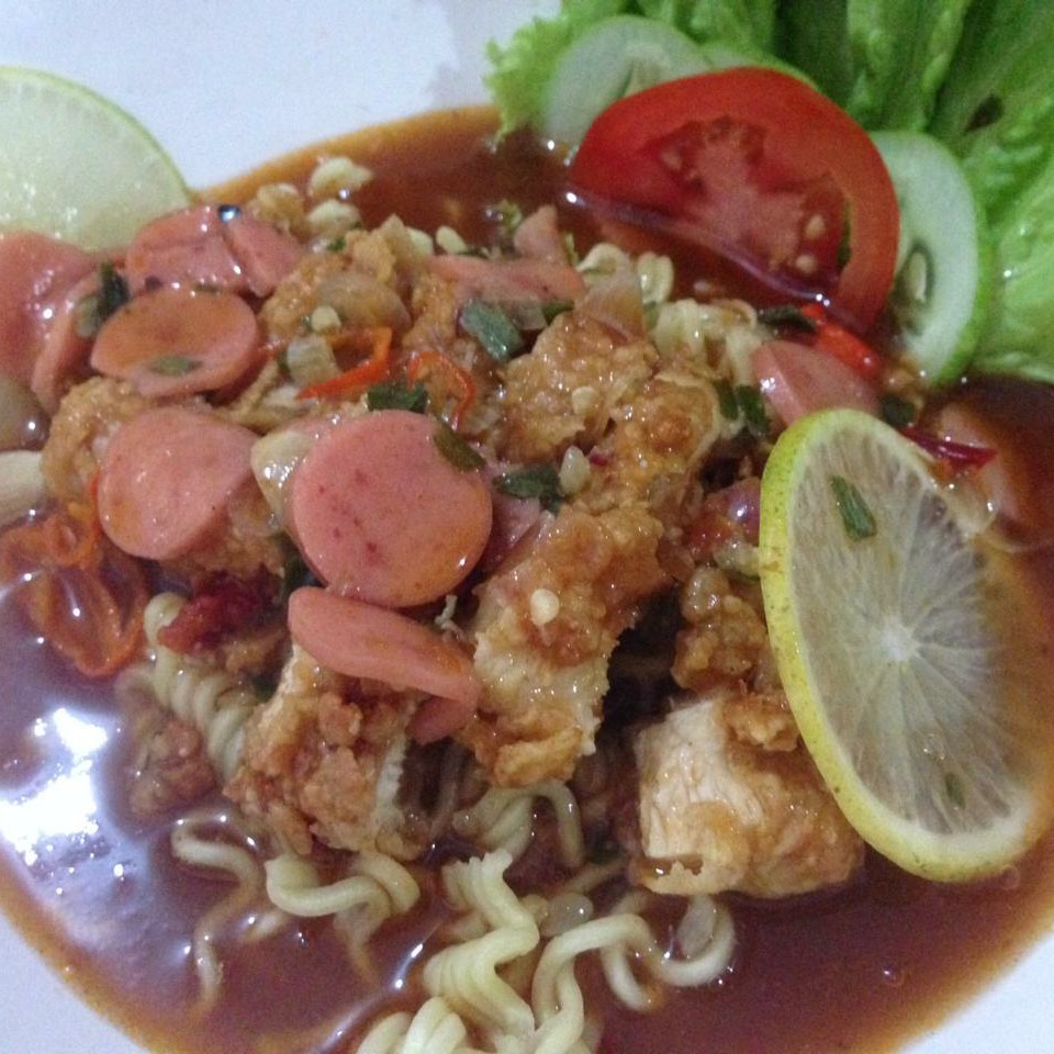 Mie Kuah Asam Pedas Cafeser
