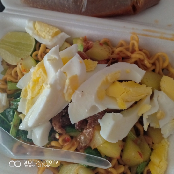 Mie Kuah Bumbu