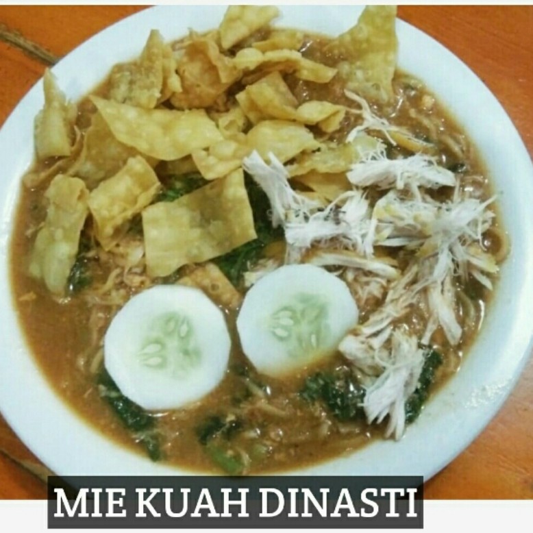 Mie Kuah Dinasti