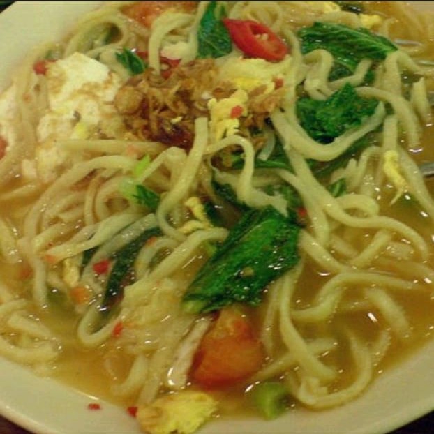 Mie Kuah Komplit