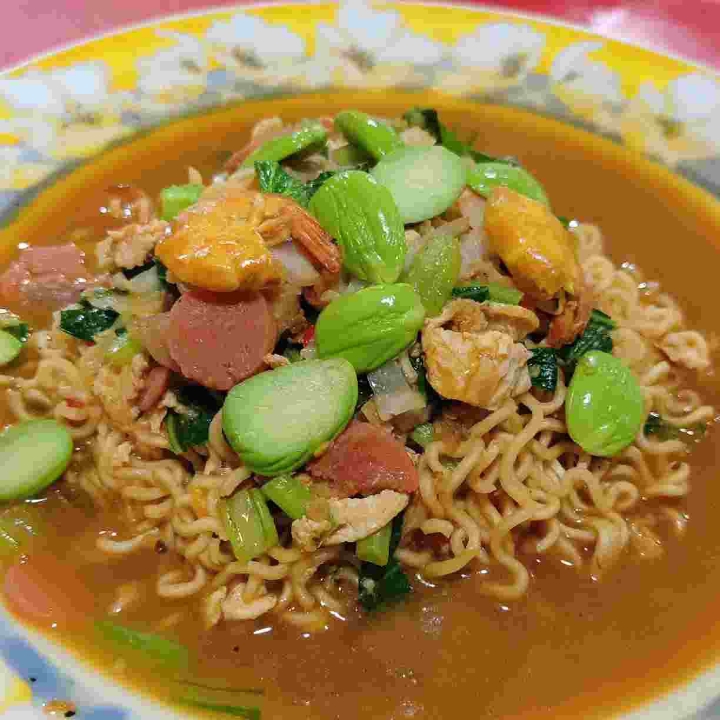 Mie Kuah Pete Dan Telor