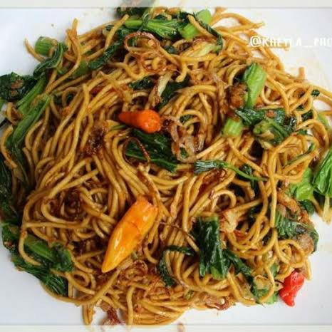 Mie Kuning Goreng