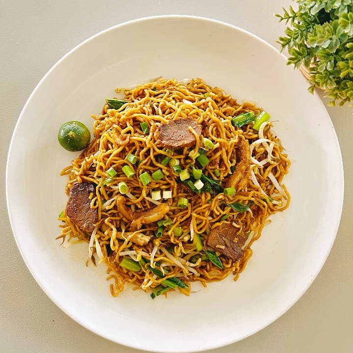 Mie Kuning Goreng Daging 