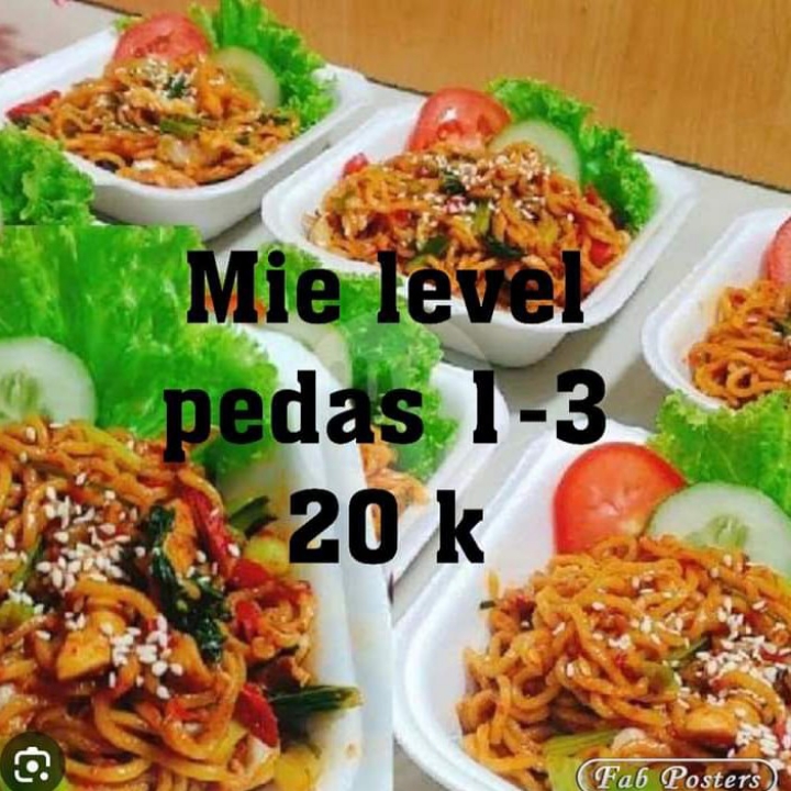 Mie Level Pedas