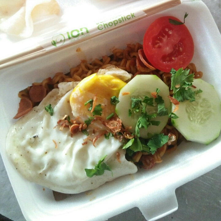 Mie Mercon Telur Matasapi