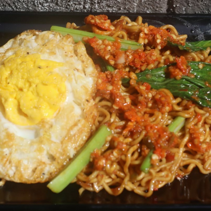 Mie Ngoprot Level Santuy