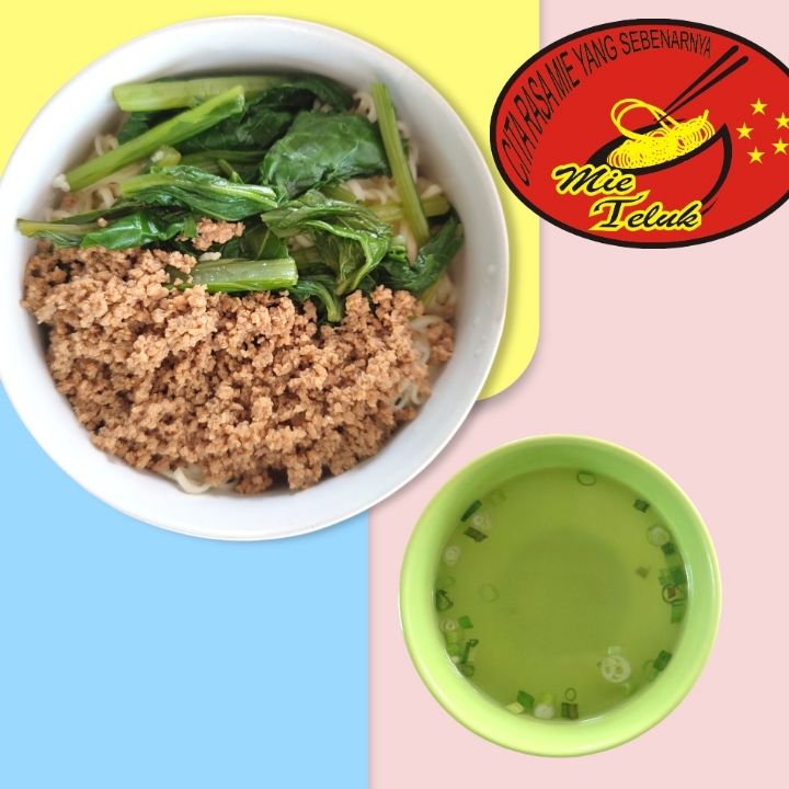 Mie Polos Setengah
