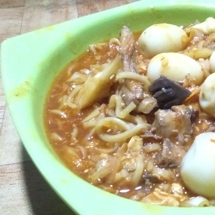 Mie Puyuh Asam Pedas