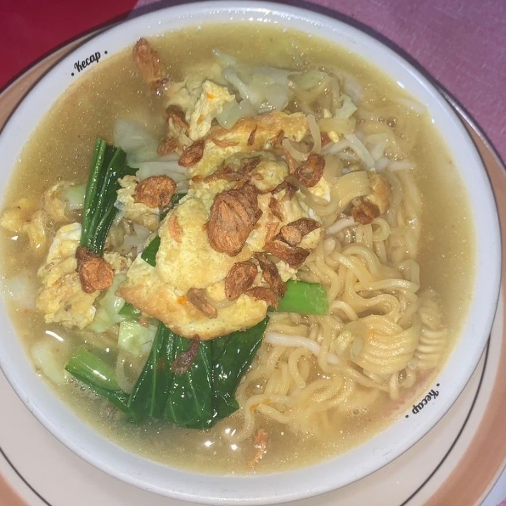 Mie Rebus