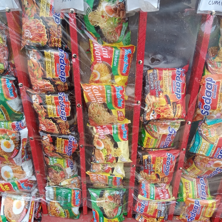 Mie Sakura Sawi