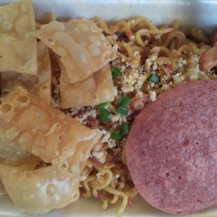 Mie Setan   2